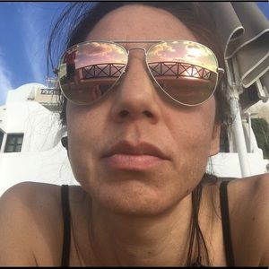 Meet your Posher, Kari